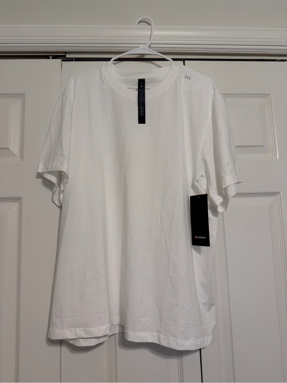 lululemon athletica White Short Sleeve Crew Tee